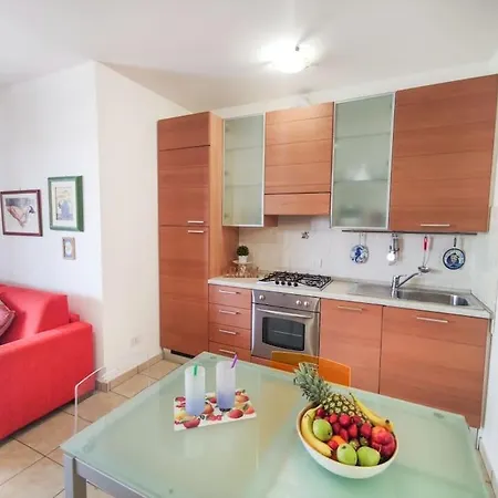 Bilocale Lombardia A 150mt Dalla Spiaggia * Grottammare