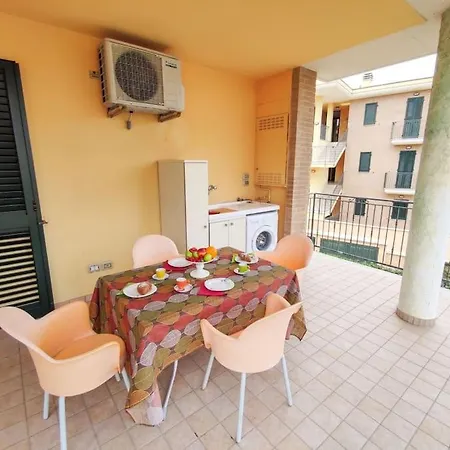 Bilocale Lombardia A 150mt Dalla Spiaggia Grottammare